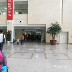 单县中心医院哪里有免费停车场宝鸡市中心医院周边免费停车路段有哪些