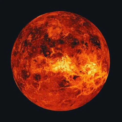 比较盘金星跟太阳角度