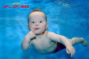 夏天宝宝游泳好处多 