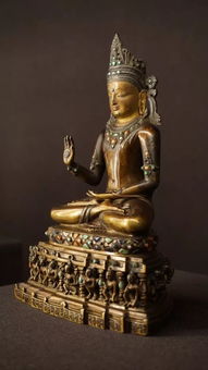 佛 陀 之 光 故 宫 博 物 院 与 止 观 美 术 馆 佛 教 造 像