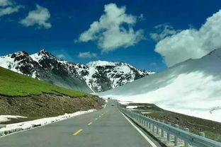 独库公路最佳旅游时间,独库公路是一条连接新疆南北