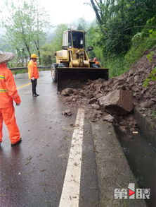 山东一家五口自驾太行1号公路,突遇暴雨,落石泥石流真...,暴雨夜袭四川冕宁一家5口遇难，此次暴雨有多少人受灾？-第1张图片