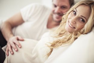 原创怀孕期间孕妇有这4种“口难开”的症状，就是胎宝宝在健康发育！