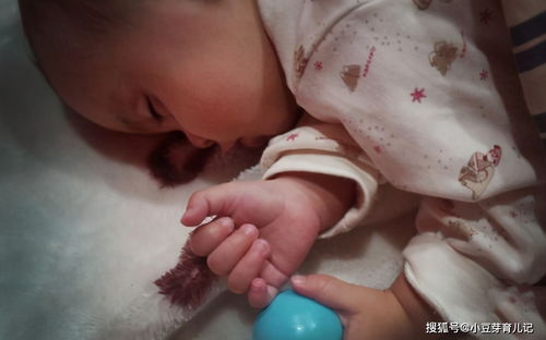 宝宝多大断夜奶最合适，5个月宝宝可以断夜奶了吗(5个月的宝宝能断夜奶吗)