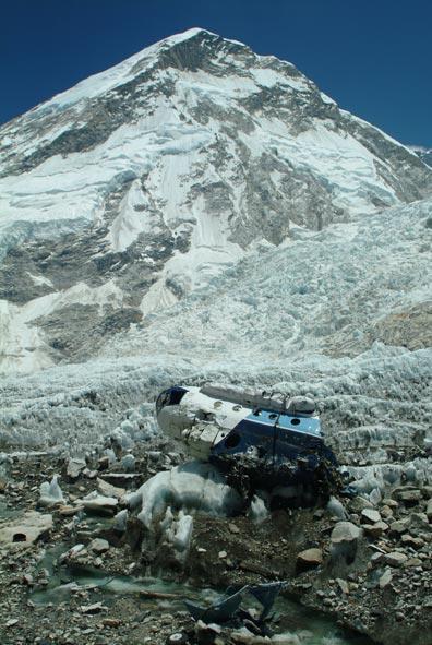 af8c5f5117d8dd92? - 第一个登上珠穆朗玛峰的人是谁,的首位征服者：勇敢的乔治·马洛里
