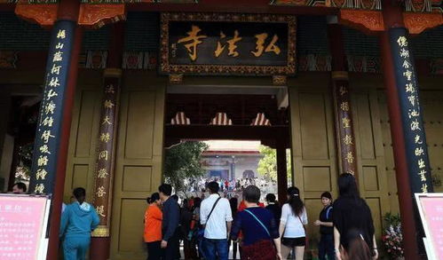 深圳香火旺盛的寺庙,建在仙湖植物园之内,你去过吗