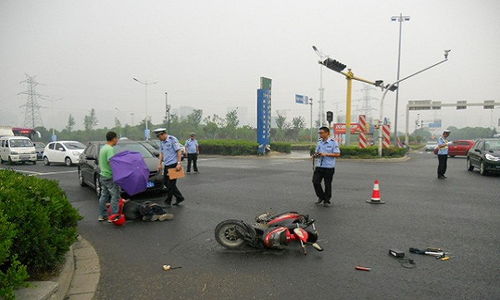 上下班路上出车祸工伤怎么赔