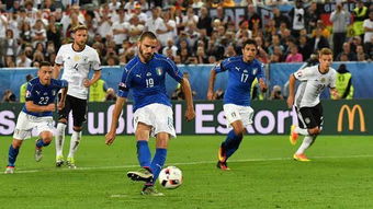 2016欧洲杯1/4德国对意大利,今天晚上的欧洲杯德国VS意大利，那个队比较厉害呢？分数能打到几比几呢？求专业