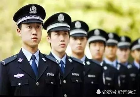 不是警校毕业的人可以考警察岗位吗 完全可以,符合这些条件就行