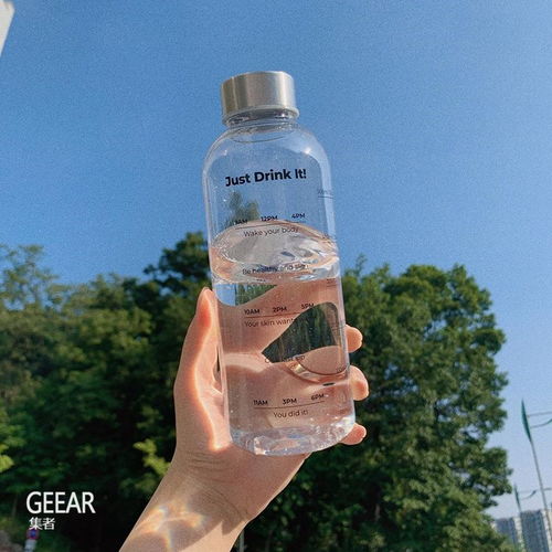 这个会提醒你多喝水的水瓶,最近在韩国爆红