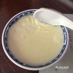 190度的热水怎么弄好看，水牛奶怎么做好吃(190度的热水怎么弄好看,水牛奶怎么做好吃又简单)