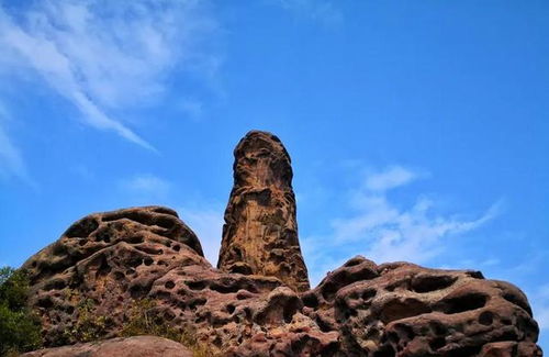 江西名字 最土 的山,5A景色被誉为天然盆景,还是世界遗产