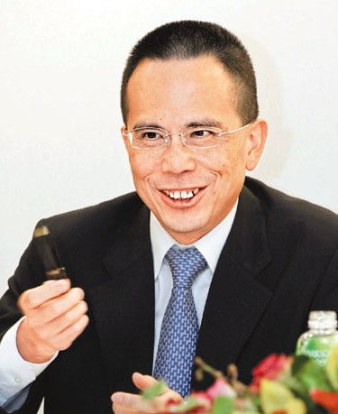 李嘉诚正式分家 大儿子李泽钜成华人新首富 社会 