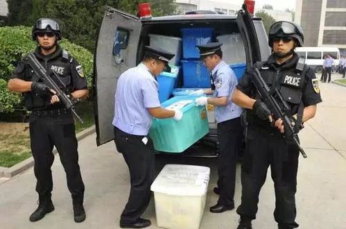 押运高考试卷81 95荷枪实弹 怎么押运人民币只有霰弹枪 轻武专栏