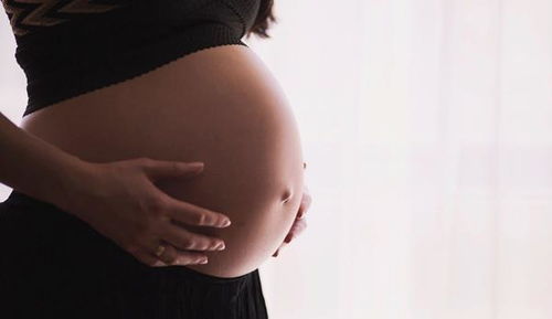 原创“高智商”的胎儿，孕期一般有这3个表现，你的胎宝中招了吗？