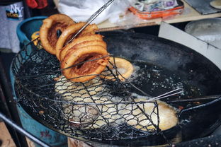 湖北武汉旅游攻略让你流连忘返的景点与美食，不可