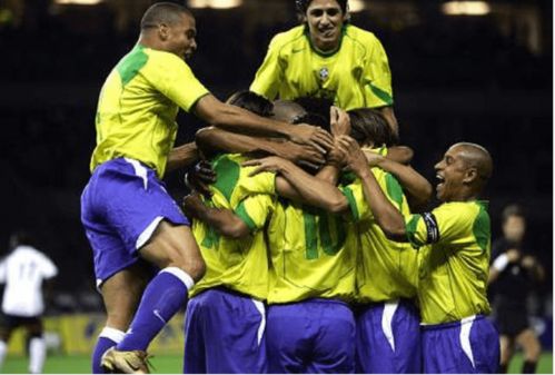 历届美洲杯***揭秘南美足球霸主的辉煌历程(美洲杯巴西被阿根廷淘汰)