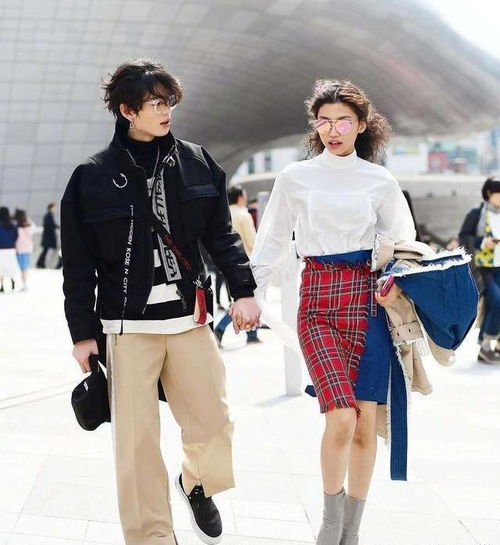 情侣装的恩爱才高级,韩国首尔街头 情侣穿搭 ,传情达意最时髦