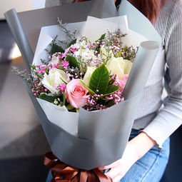 送女性朋友送什么花,送女性朋友这些花，让她感到你的心意
