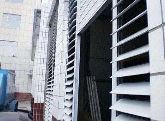 百叶窗 ,窗体及 叶片 采用国产优质铝合金型材 6 