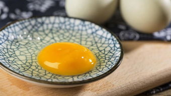 ba984719b226c944? - 红心鸡蛋和黄心鸡蛋有什么区别,【探秘食品界】红心鸡蛋与黄心鸡蛋的神秘差异，原来真相是这样的！