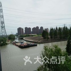 上海嘉定昌吉东路地铁站附近哪里有会计培训学校。