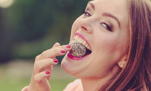 女人爱吃的3类食物,越吃 子宫肌瘤 可能越贪长,还好早知道