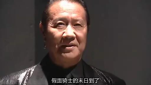 网友分享奥特曼冷知识 虚渊玄他爹演过外星人,艾迪的皮套当市长