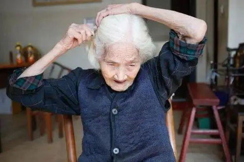 1000名百岁老人调查结果 健康长寿的共性不是运动,而是这2点