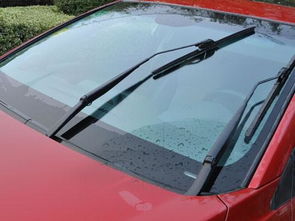 汽车挡风玻璃被雨刮器刮花怎么处理 