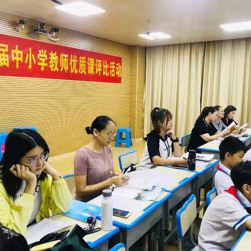上海高考美术老师,上海高考美术课堂成就梦想的起跑线，培养未来的艺术之星