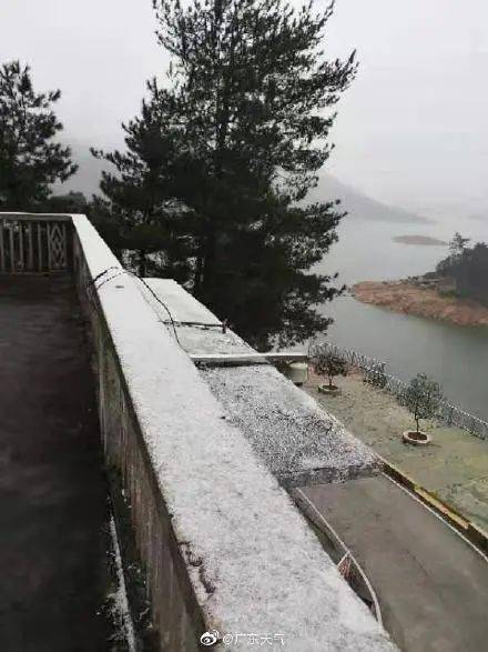 广东这里又下雪了 国内多地紧急宣布 停课