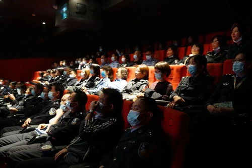 单位集体看电影「为什么好多企事业单位和公司都组织去看电影夺冠」