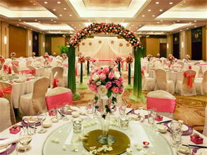 北京婚宴酒店预订价格_北京办婚礼的酒店一览,求北京东城区的婚宴酒店，大约20桌！环境和报价有详细的提供给我！谢谢！