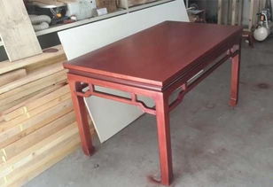 木工师傅自制了一张桌子,木工师傅说这样的桌子可以用300年 