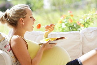 孕妇应该吃什么奶粉,孕妇是女性在怀孕期间的一个重要阶段，此时女性的身体需要大量的营养