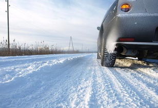 避免急加速 保持车距 雪地驾驶十大注意 