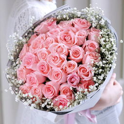粉玫瑰十朵的花语,粉玫瑰十朵，诠释无尽的爱与感动