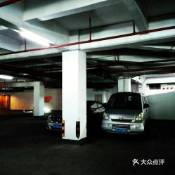 为什么住酒店没有免费停车(驿程酒店免费停车场收费吗)