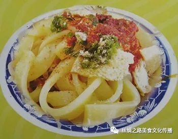 新疆特色美食名店专栏 回之味三凉店荣获美食文化名小吃荣誉称号 