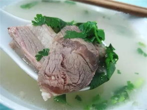 蒙古吃羊肉的独特吃法 冰块煮羊肉