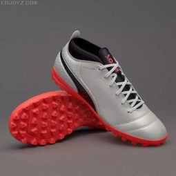 彪马足球鞋,彪马足球鞋：为足球运动员量身定制的专业装备
