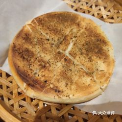 唏嘛香 金城牛大 世纪汇店 的烤羊肉烤饼子好不好吃 用户评价口味怎么样 上海美食烤羊肉烤饼子实拍图片 大众点评 