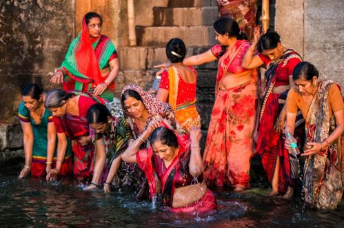 印度最大 浴场 ,中国游客却不敢下水,看完就走,这是为何