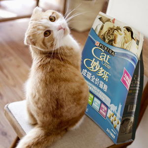 不知道哪种猫粮好 就选妙多乐猫粮吧 好吃不贵,香 