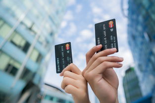 兴业信用卡到期还能刷卡消费吗 金融机构是怎么规定的