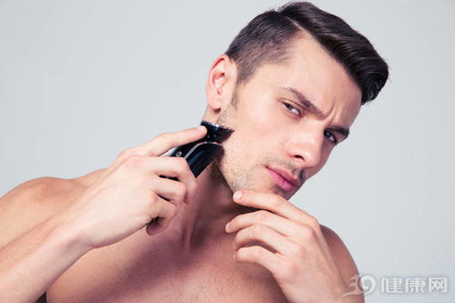 男性刮胡子的频率,会影响寿命 这2个时间点,最好别去刮胡子