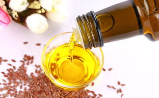 亚麻籽油的功效与作用及食用方法,亚麻籽
