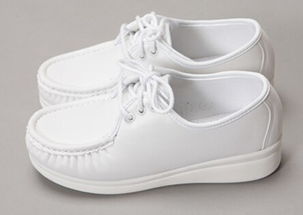 做梦梦见白鞋子是什么意思 周公解梦 