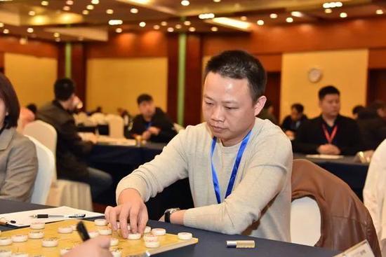 棋王酒业杯 八强出炉 王天一等六位全国冠军晋级